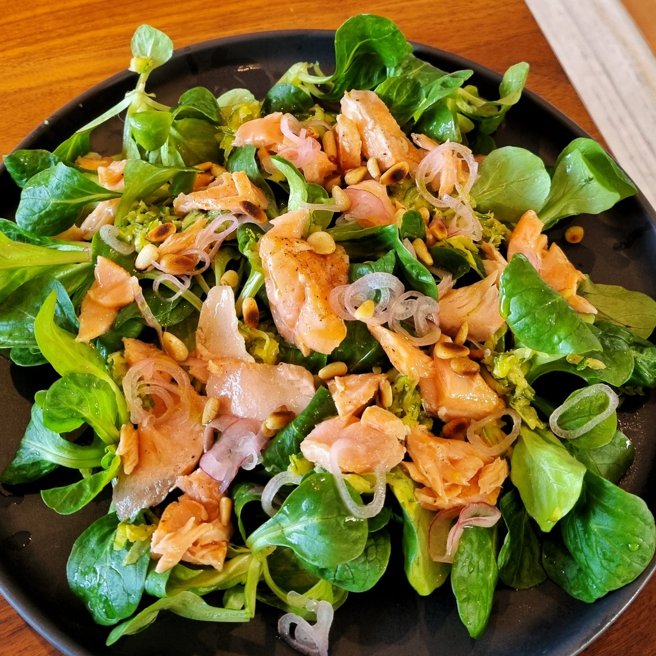 Silky zucchini-salmon salad